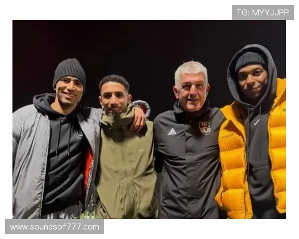 阿什拉夫:皇马青训速度型边后卫生涯起点解析